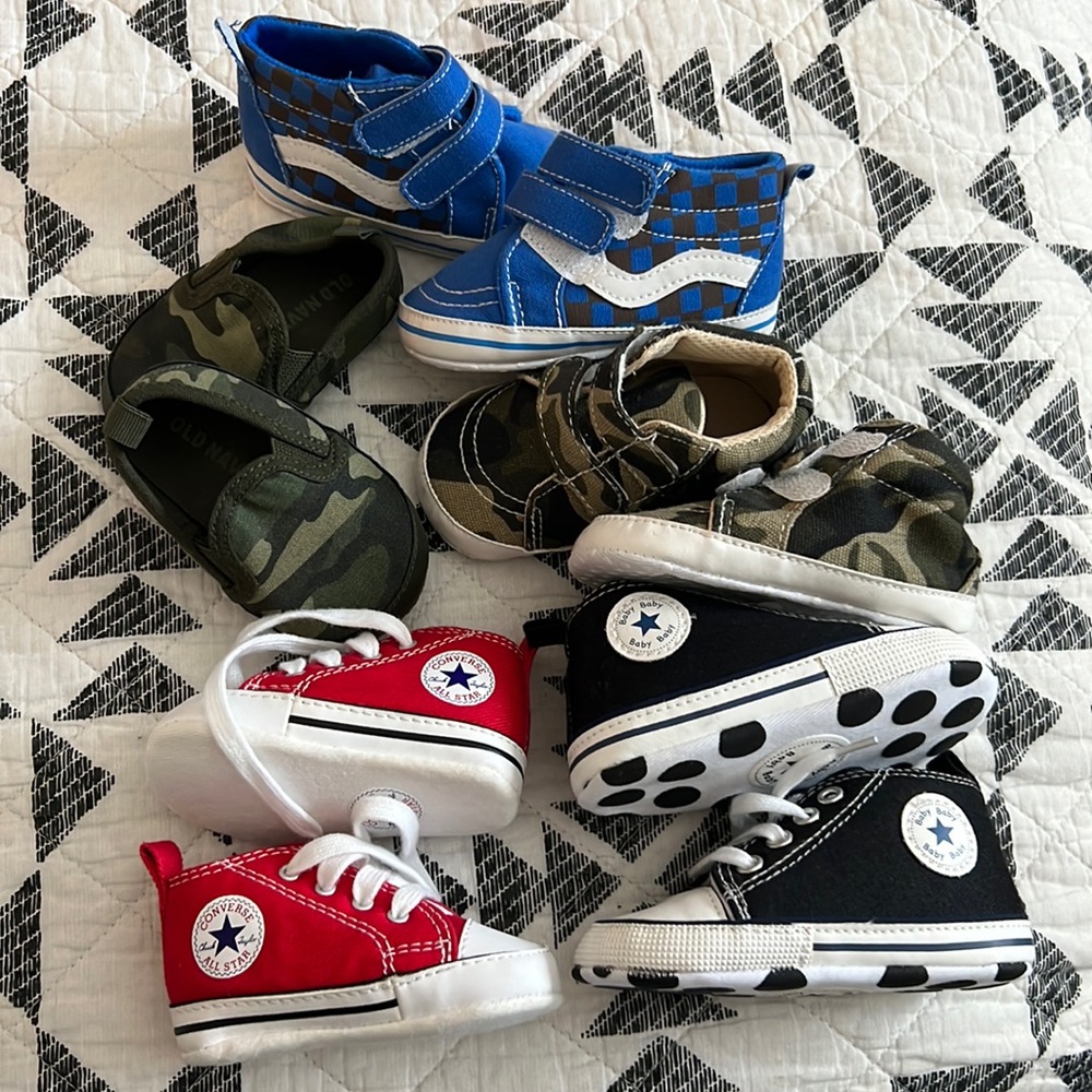 (5) Crib Shoes Baby